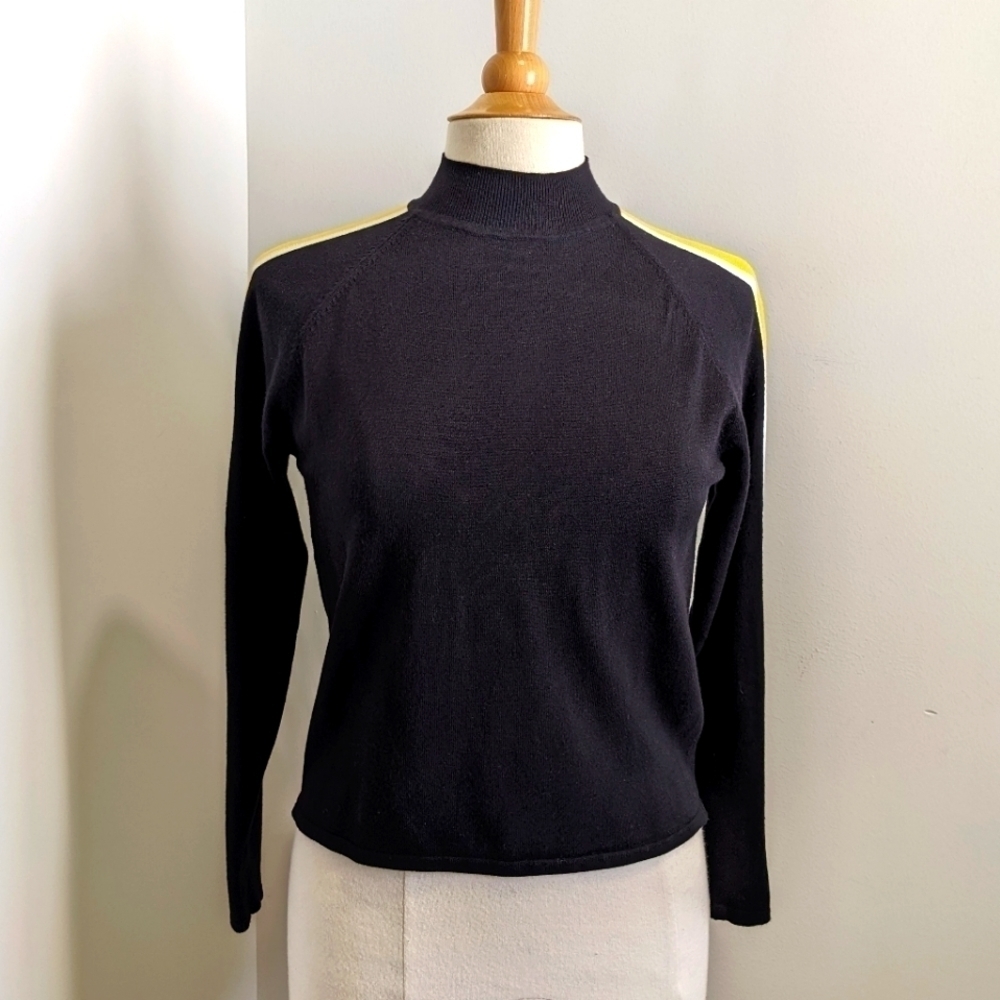 𝅺DIVIDED Black Cropped high neck Sweater with Sleeve Stripe M